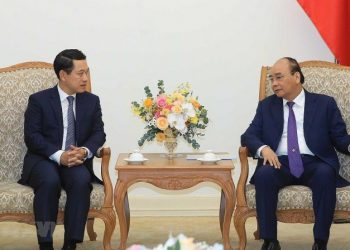 베트남 총리, 라오스 외교부 장관 접견