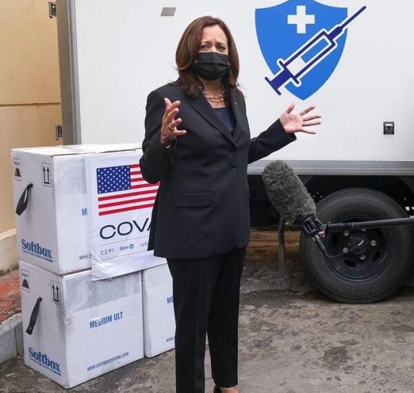 미국, 베트남에 지속적인 백신 기증