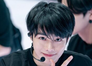 한빈, 옌바이성 청년에서 한국 아이돌로