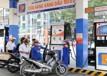 베트남 휘발유 값 인하