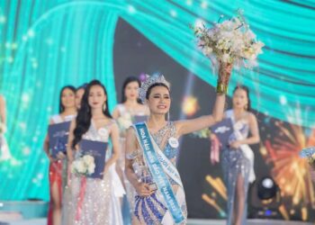 2022 미스 바다 ‘어민과 전사들 위해 왕관 경매’