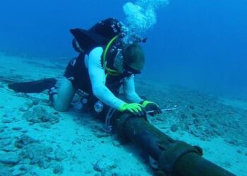 베트남 해저케이블 5개 모두 고장