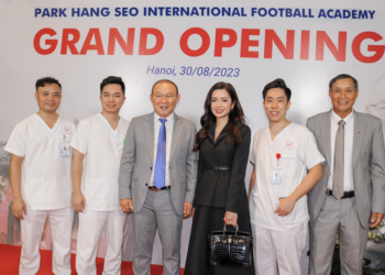 박항서, 베트남 축구 유소년 아카데미 출범