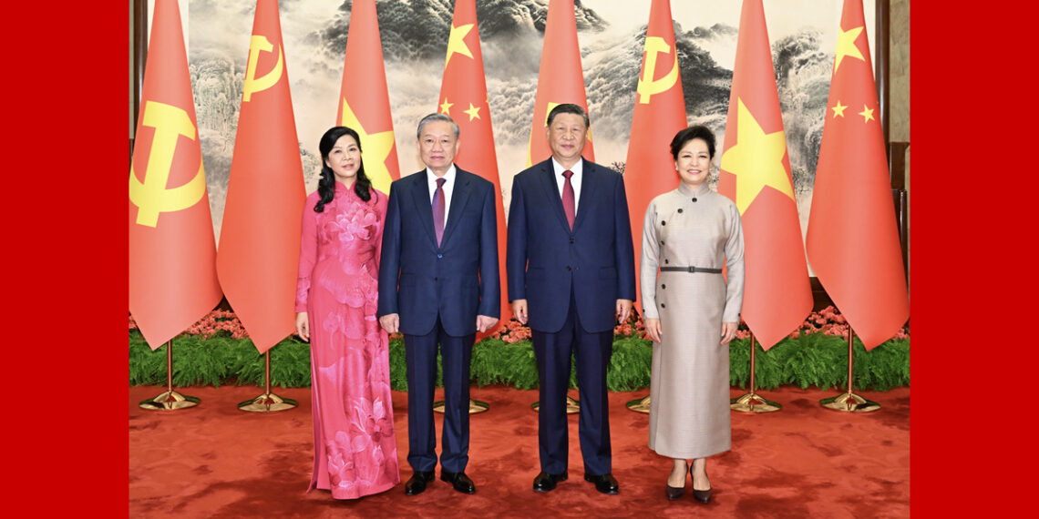 베트남, 중국 최고 지도자, 14개 협력 문서 서명식 참여