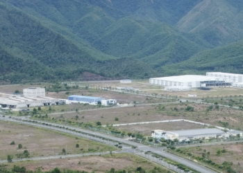 다낭 하이테크 파크, 최초 데이터베이스 센터 건립