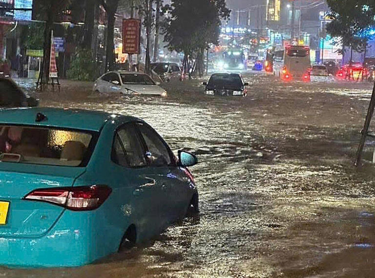 푸꾸옥은 25년 만에 폭우로 침수